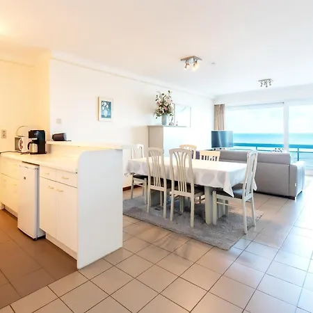 In Near & Casino * Миделкерк